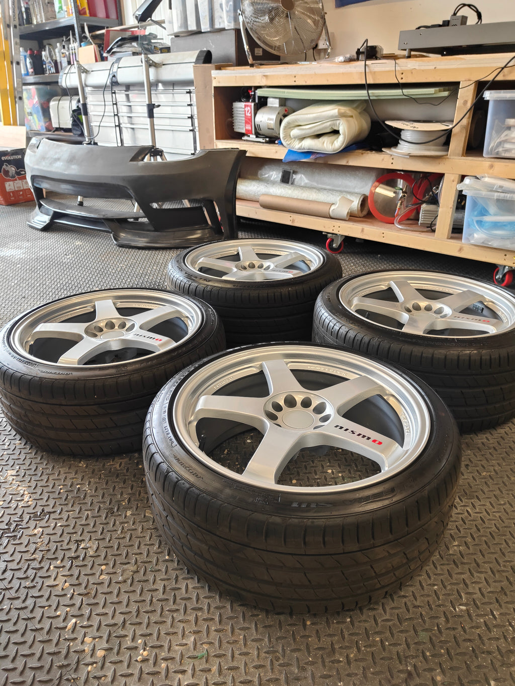 350z Nismo LMGT4 alloys