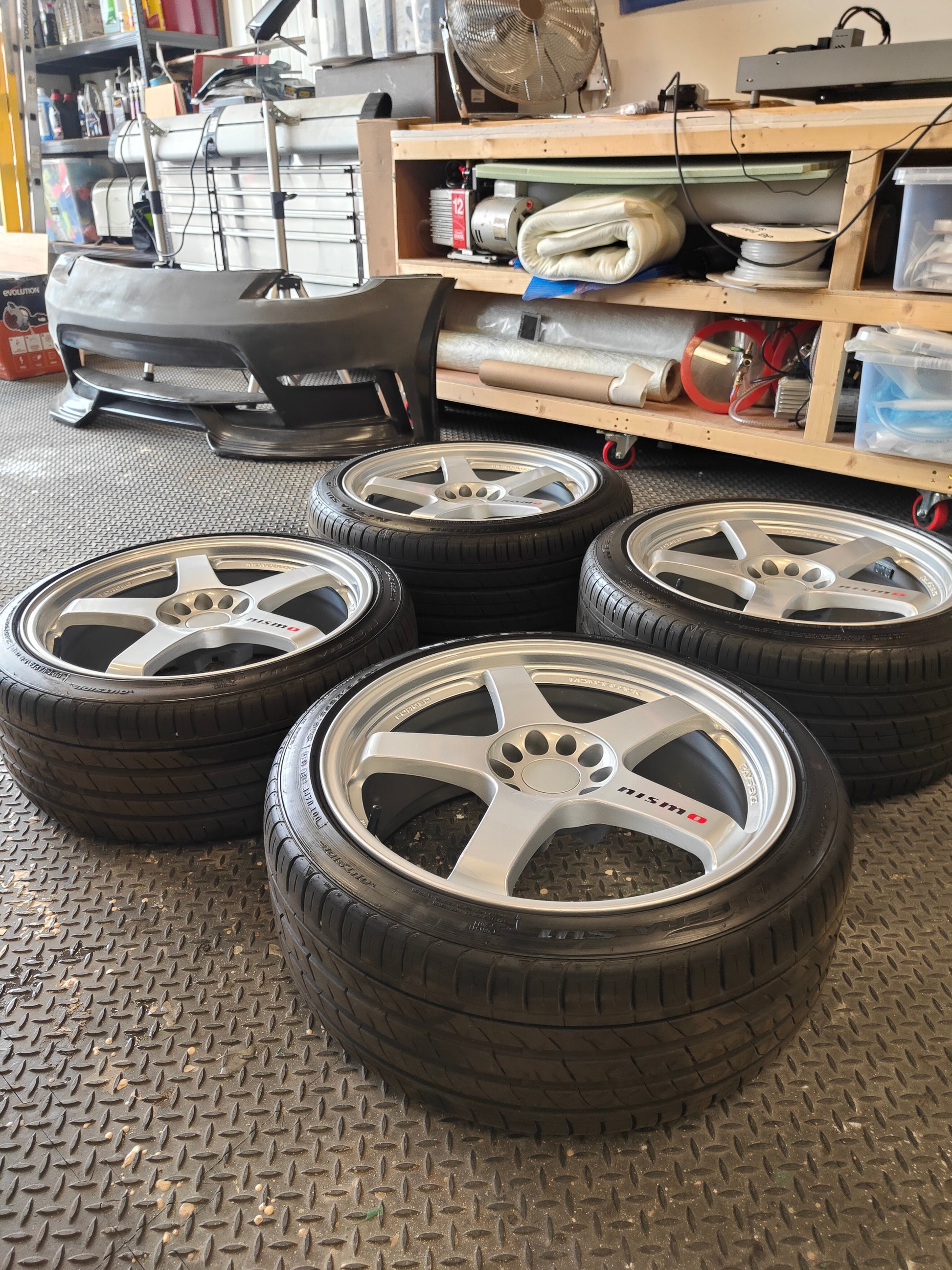 350z Nismo LMGT4 alloys