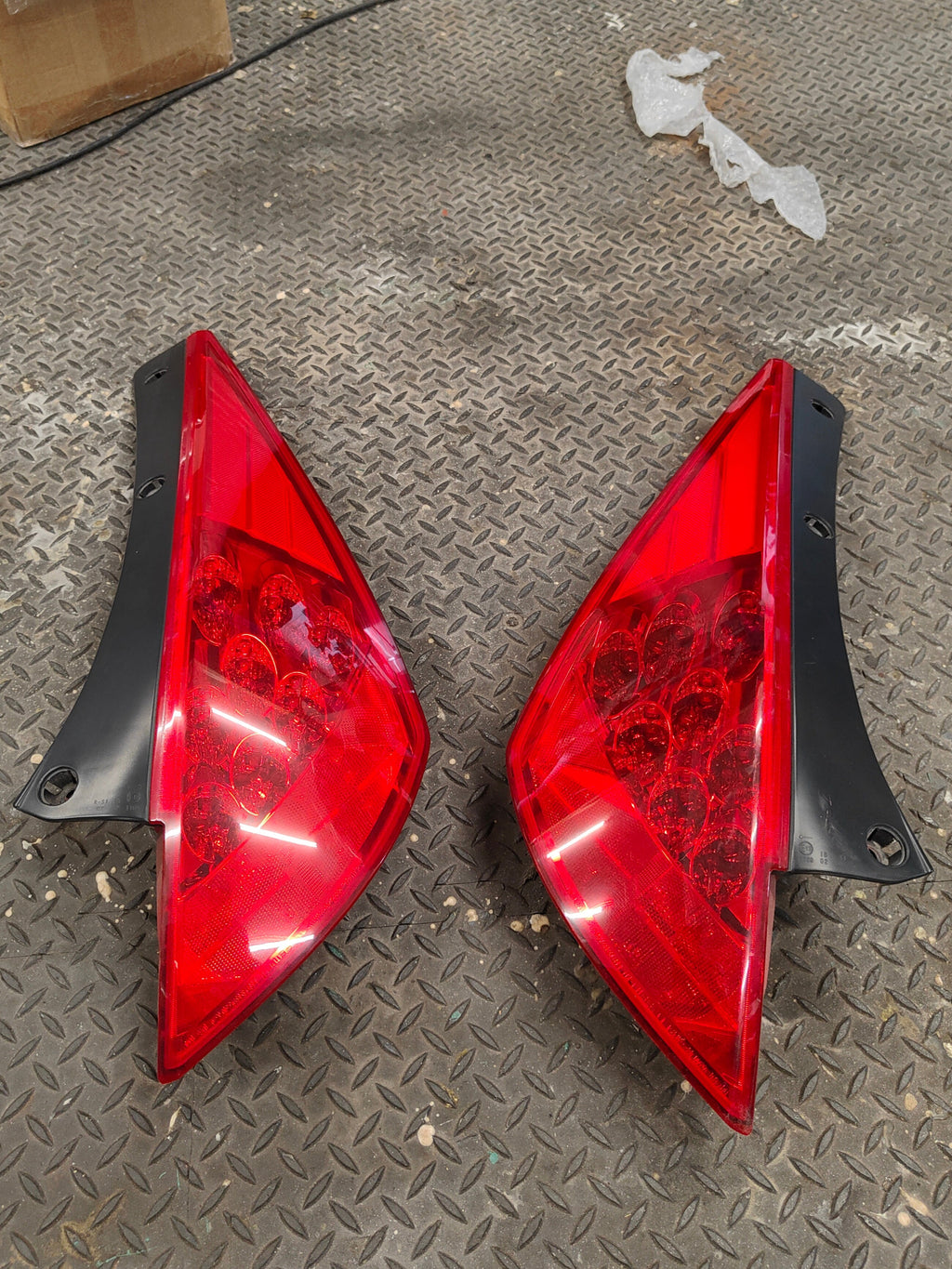 350z Face lift Rear LED tail lights