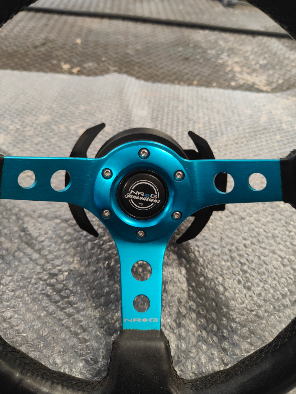 350z NRG steering wheel and quick release