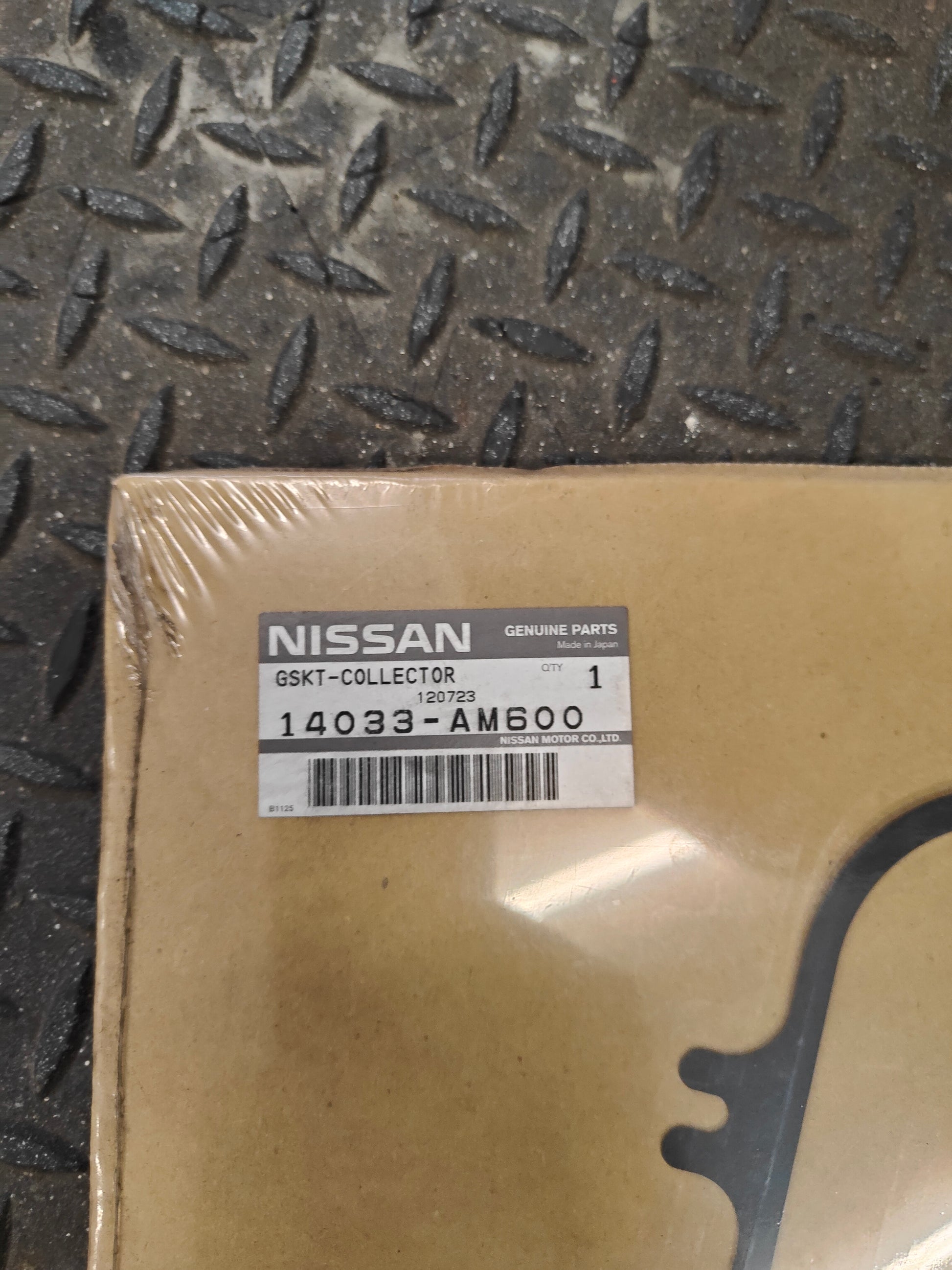 350z DE plenum upper gasket